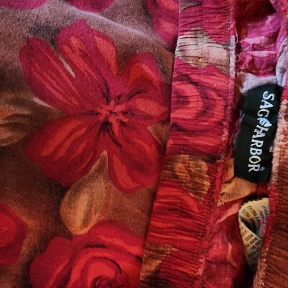 Sag Harbor burgundy floral skirt. Size XL - Picture 9 of 9